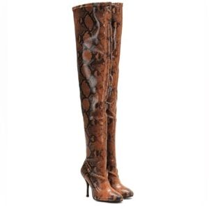 NIB Stuart Weitzman Shiloh Stretch Over the knee Boots Brown Snake Sz 35